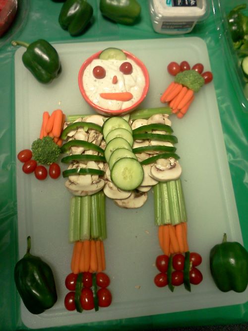 skeleton veggie platter|Halloween Veggie Skeleton Tray|Party food|Halloween party|halloween appetizer
