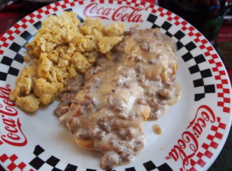 Homemade Sausage Gravy and Biscuits