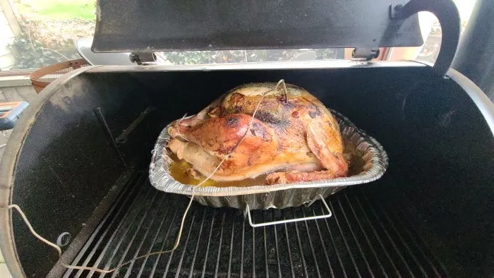 how-to-cook-a-turkey-in-a-smoker
