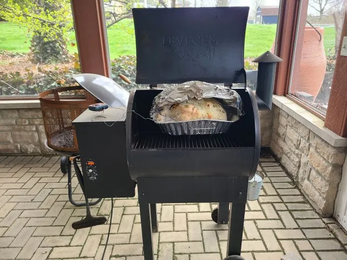 how-to-cook-a-turkey-in-a-traeger-smoker