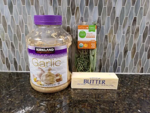 how-to-make-herb-infused-butter-for-a-turkey-rub